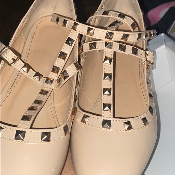 Out grow them - Picture 4 of 4